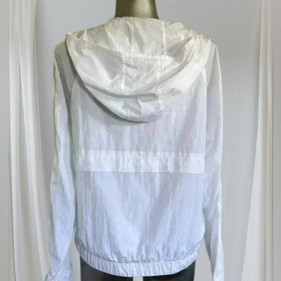 🆕Pullover Hooded Windbreaker Jacket - Picture 4 of 16